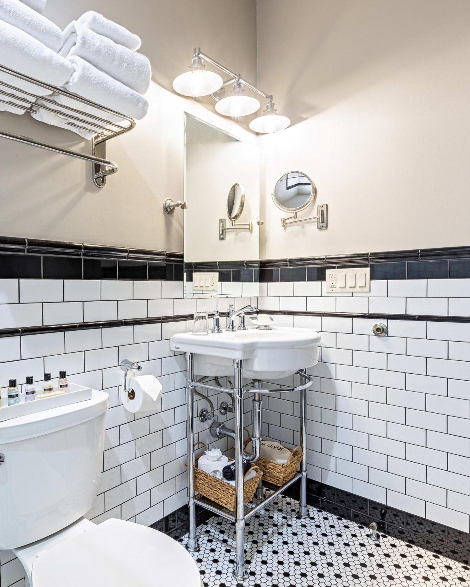 Hip Urban Loft - Small Town Charm - 124 Lofts #1 西邓迪 外观 照片